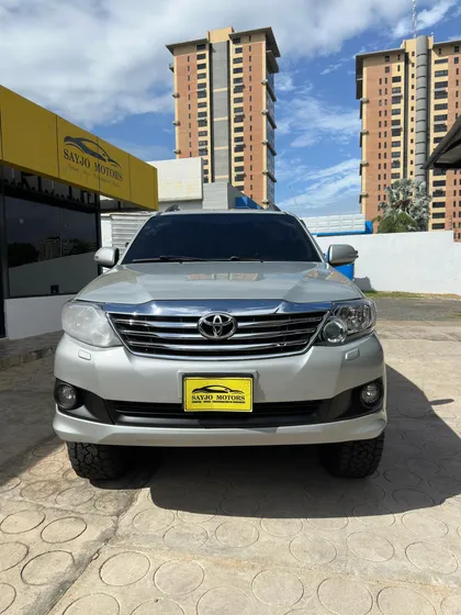 Toyota Fortuner 4x4 Automatico
