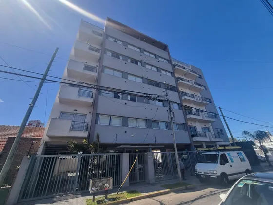 Monoambiente En Alquiler Berazategui