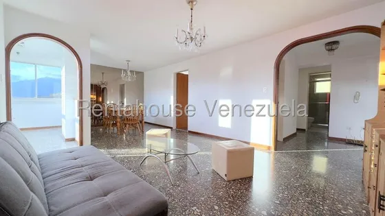 Jg Cod Flex 25-20506 Se Alquila Bello Actualizado  Y Espacioso Apartamento En El Cafetal