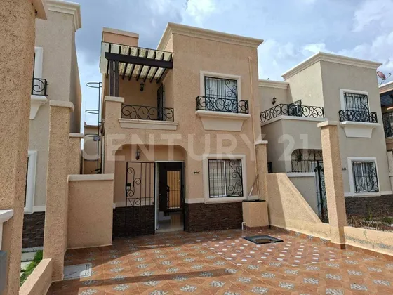 Casa En Renta Viñedos, Tellez