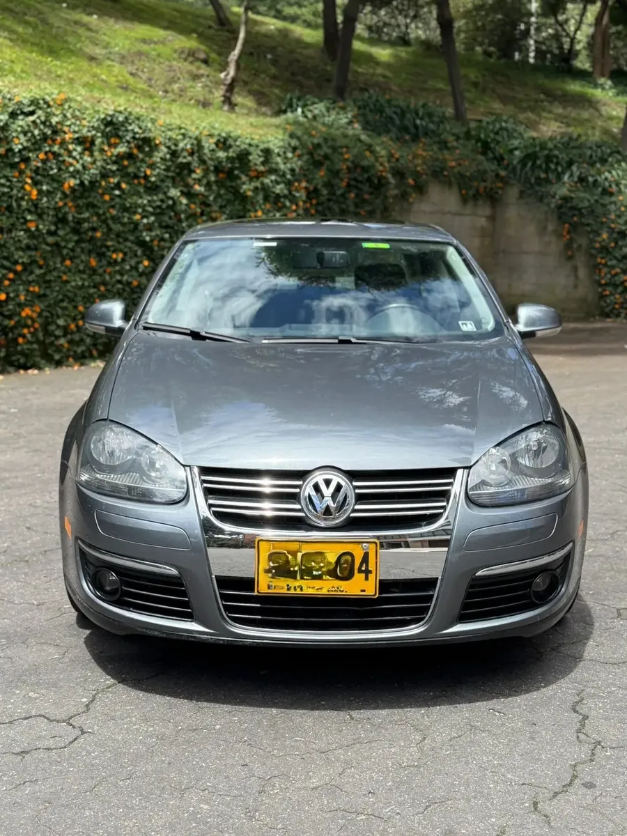 Volkswagen Bora 2.5 Exclusive