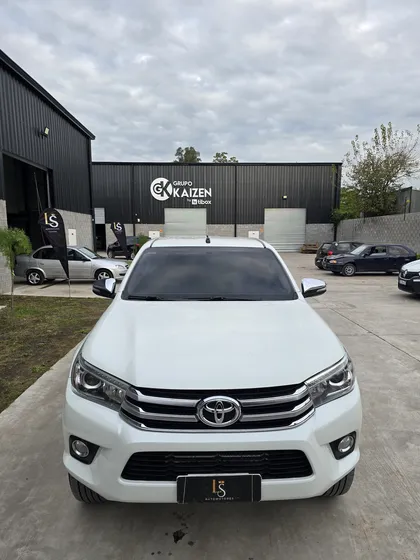 Toyota Hilux Pick-up 2.8 Cd Srx 177cv 4x4 At