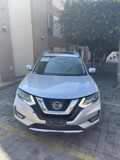 Nissan X-trail 2.5 Exclusive 3 Row Cvt