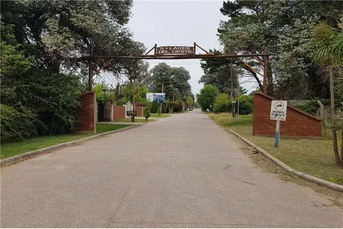En Venta Lote De Terreno En General Rodriguez Dentro De Barrio Solares Del Oeste  Excelente Ubicación Sobre La Calle Las Carretas  F: 9266