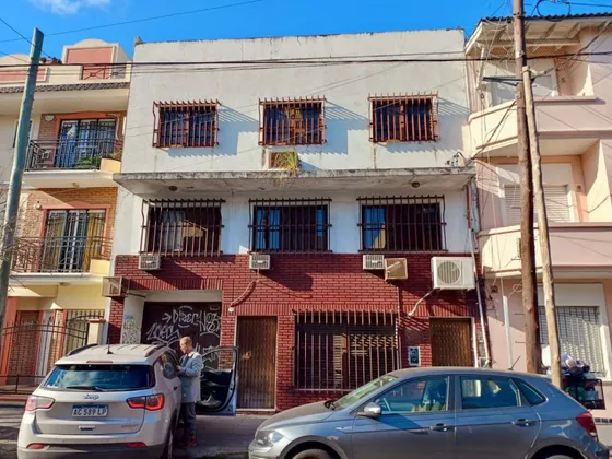 Venta Galpón Ramos Mejía Con Cochera