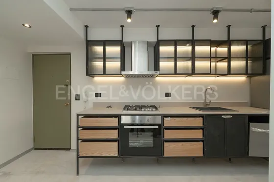 Departamento Remodelado En Calle Napoleón