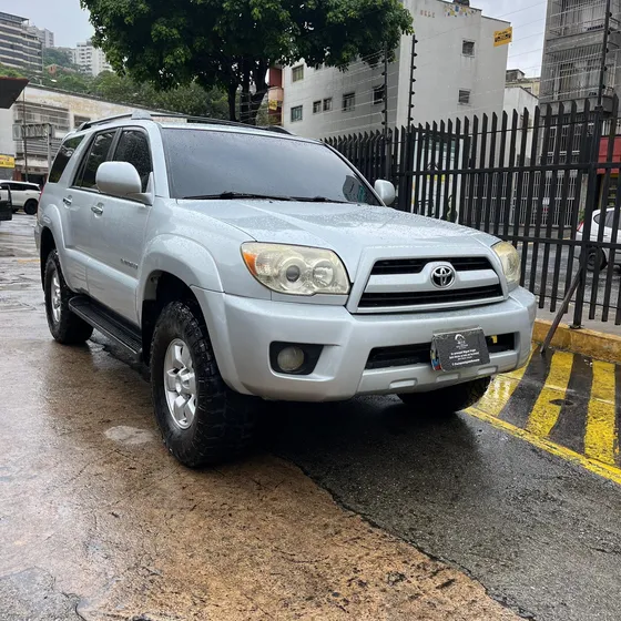 Toyota 4runner Limited 4x4