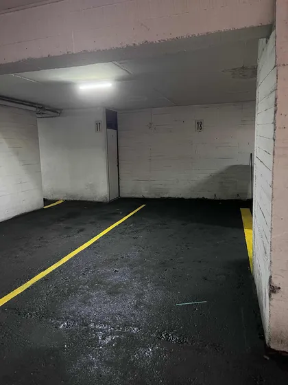 Estacionamiento Metro Tobalaba