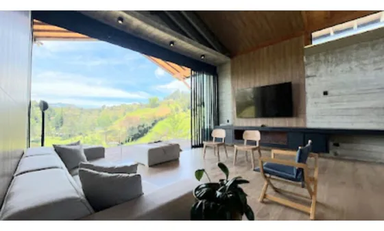 Casa En El Peñol Para La Venta