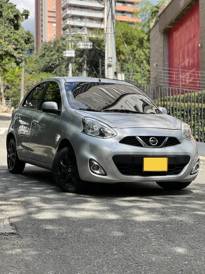 Nissan March 1.6 Sense
