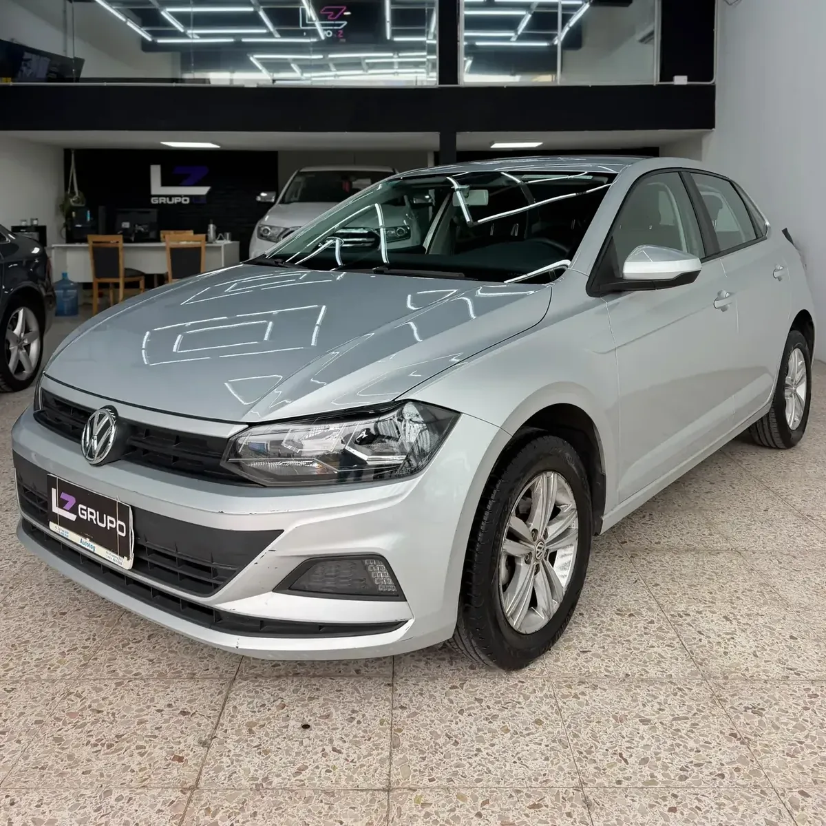 Volkswagen Polo 1.6 MSI Trendline AT