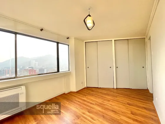 Se Vende Funcional Estudio 39m2, Bodega, Excelente Ubicación