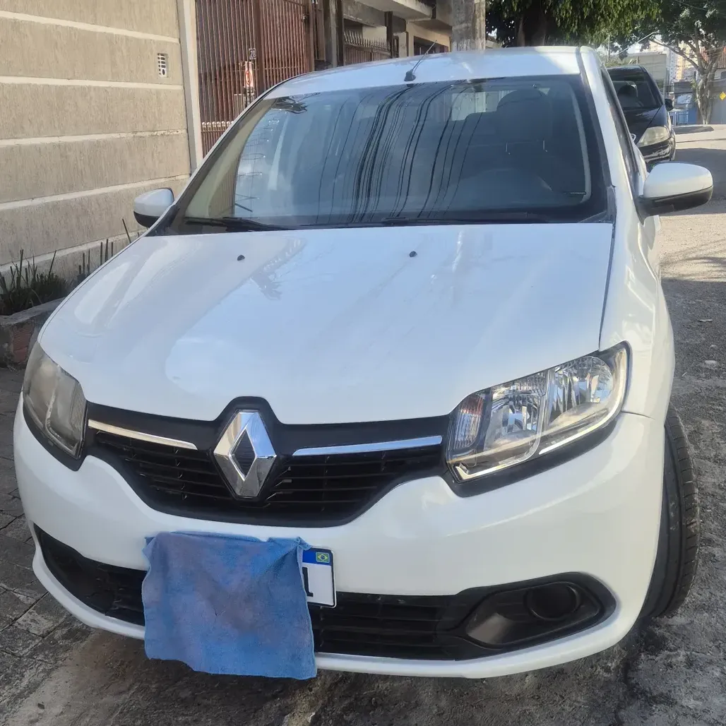 Renault Logan 2017 1.6 Expression Hi-power 4p Renault Logan 2017 1.6 Expression Hi-power 4p