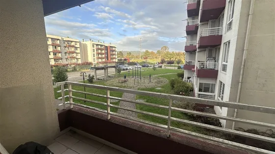 Departamento En Venta De 2 Dorm. En Valdivia