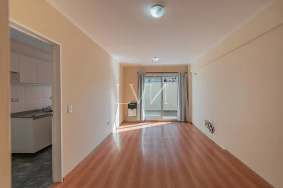Venta Departamento 2 Ambientes Con Patio En Boedo