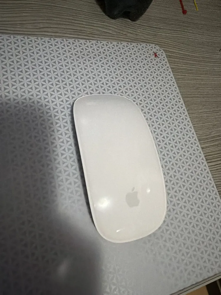 Mouse mágico Apple com superfície multitoque USB-C preto | Frete