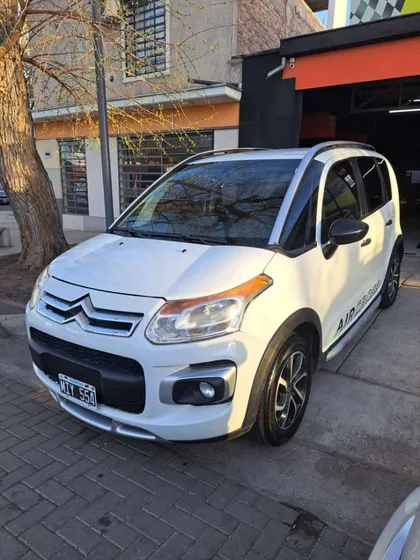 Citroën C3 Aircross 1.6 16v Sx High Tech