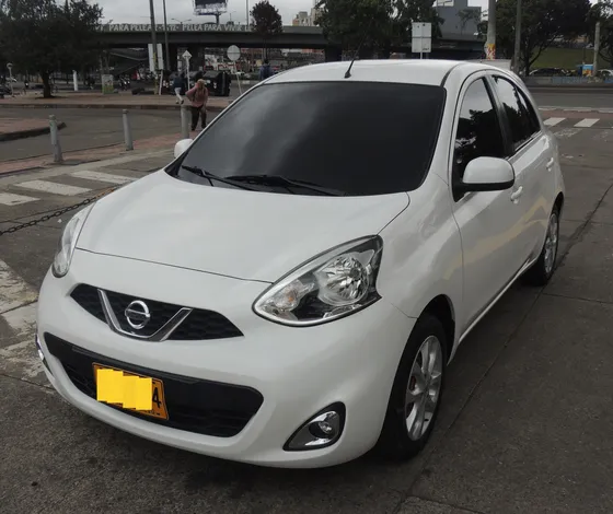 Nissan March 1.6 Advance