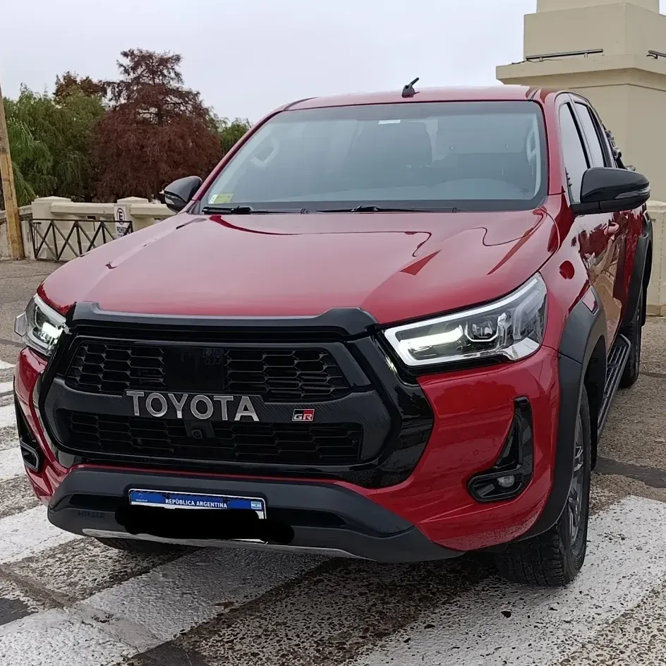Toyota Hilux 2.8 Cd Srv 177cv 4x4 At