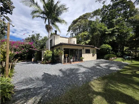Casa Finca En Arriendo El Retiro Antioquia, Sector Fizebad