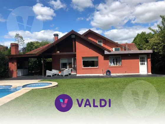 Casa En Venta - Barrio Echeverria Del Lago, Canning