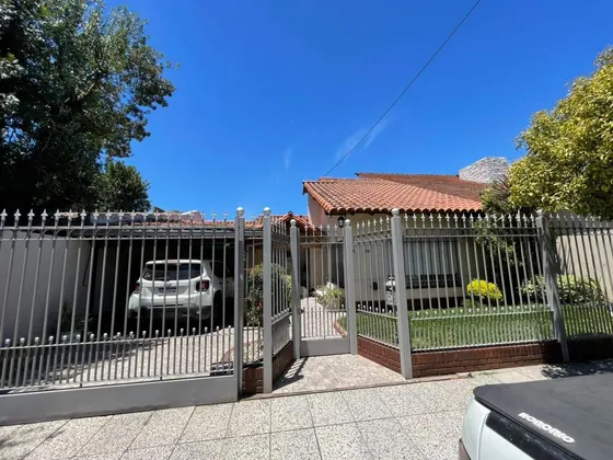 Hermoso Chalet En Venta Ciudad Jardin