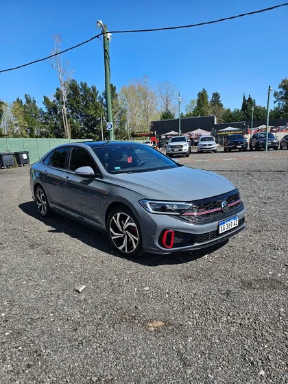 Volkswagen Vento 2.0 Tsi Gli 211cv App Connect + Nav