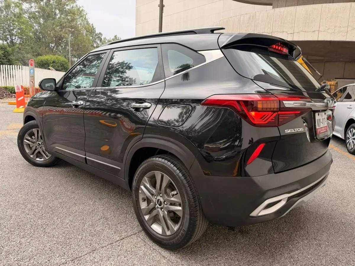 Kia Seltos 2023 Sxl At