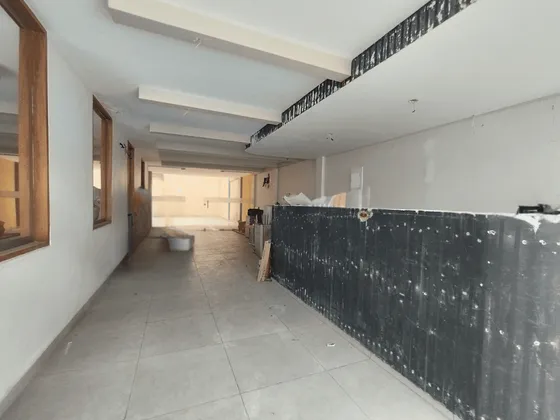 Amplio Local Con Cocina En Excelente Ubicación  Para Tu Negocio Cod. 67741
