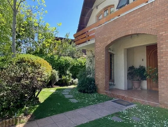 Vende Casa Amplia Sector Cuarto Centenario 