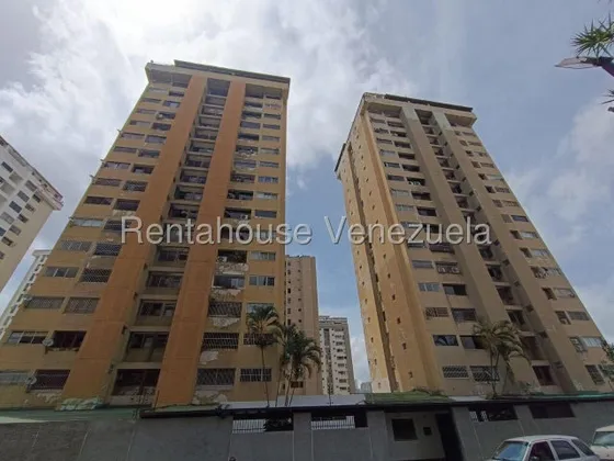 Alquiler De Practico Apartamento, Mls 25-24049, Ycl.