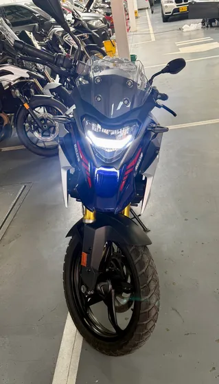 Bmw 310gs,  Color Azul Metalizado, 313cc