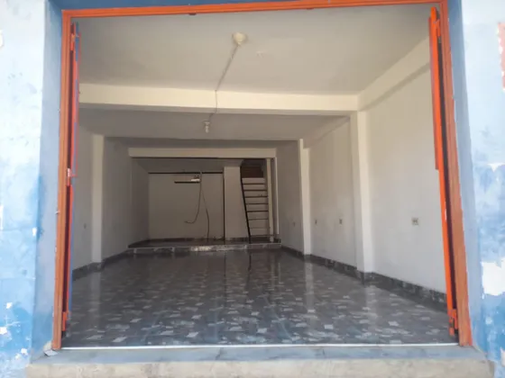 2 Locales Comerciales En El Vigía. 63mtrs2 C/u. Remodelado