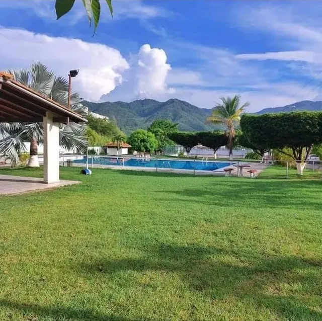 Casa Para Remodelar Buenaventura Country Club!