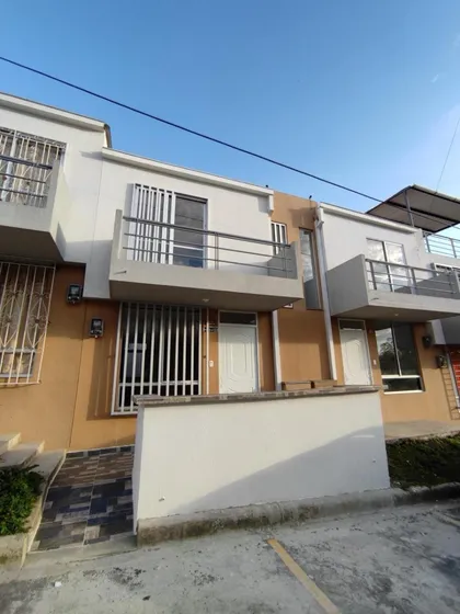 Vendo Casa En La Urbanizacion Monte Bonito En Dosquebradas, 74m2 