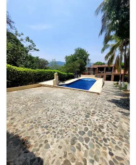 Finca En San Jerónimo, En Parcelación - Se Vende