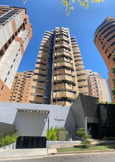 Zc.p Apartamento Duplex En La Urb. La Trigaleña, Edif. Residencias Vanguard. Obra Blanca.