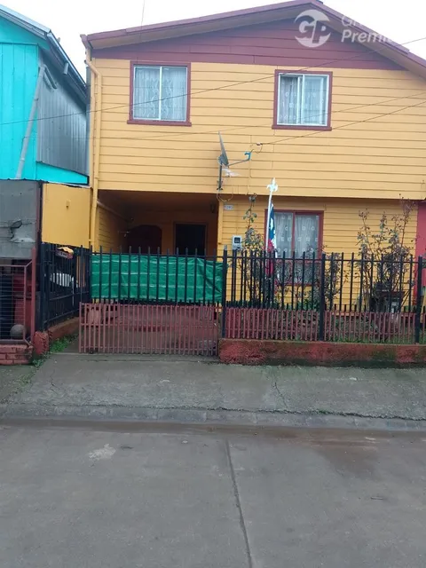 Casa En Venta De 3 Dorm. En Collipulli