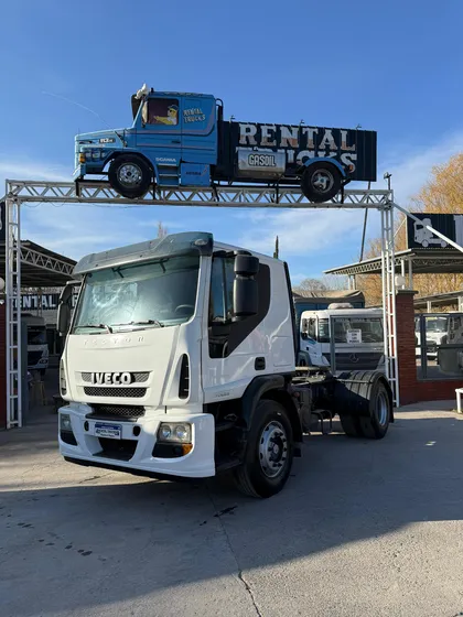 Iveco Tector 170 E28 2018 Camion Tractor Rentaltrucks Vial