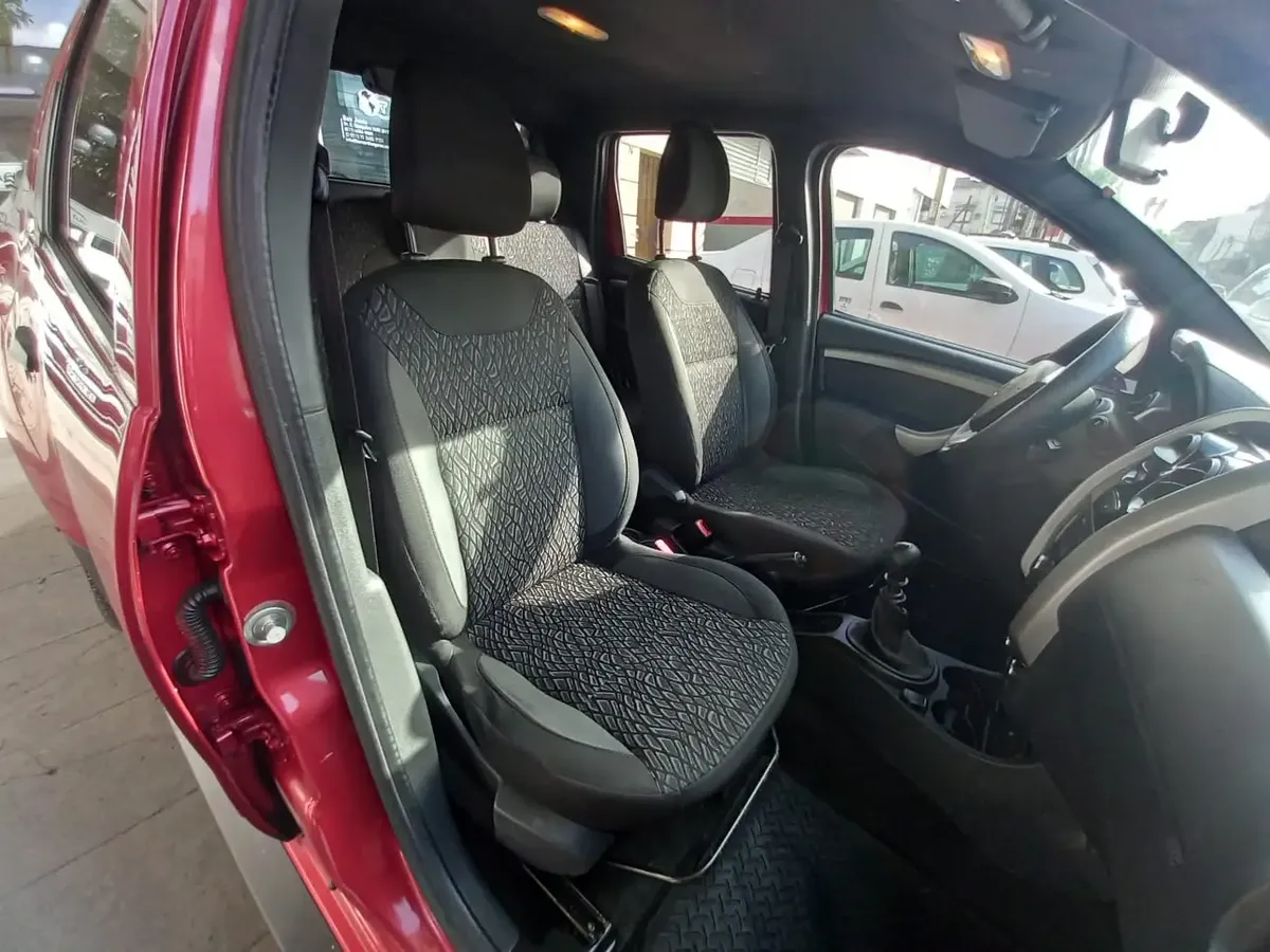 Renault Duster Oroch 2.0 Dynamique5288327768657203216
