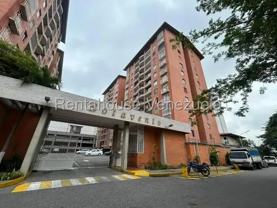 Merli Rodriguez Vende, Bello Apartamento En Res. Sotavento.