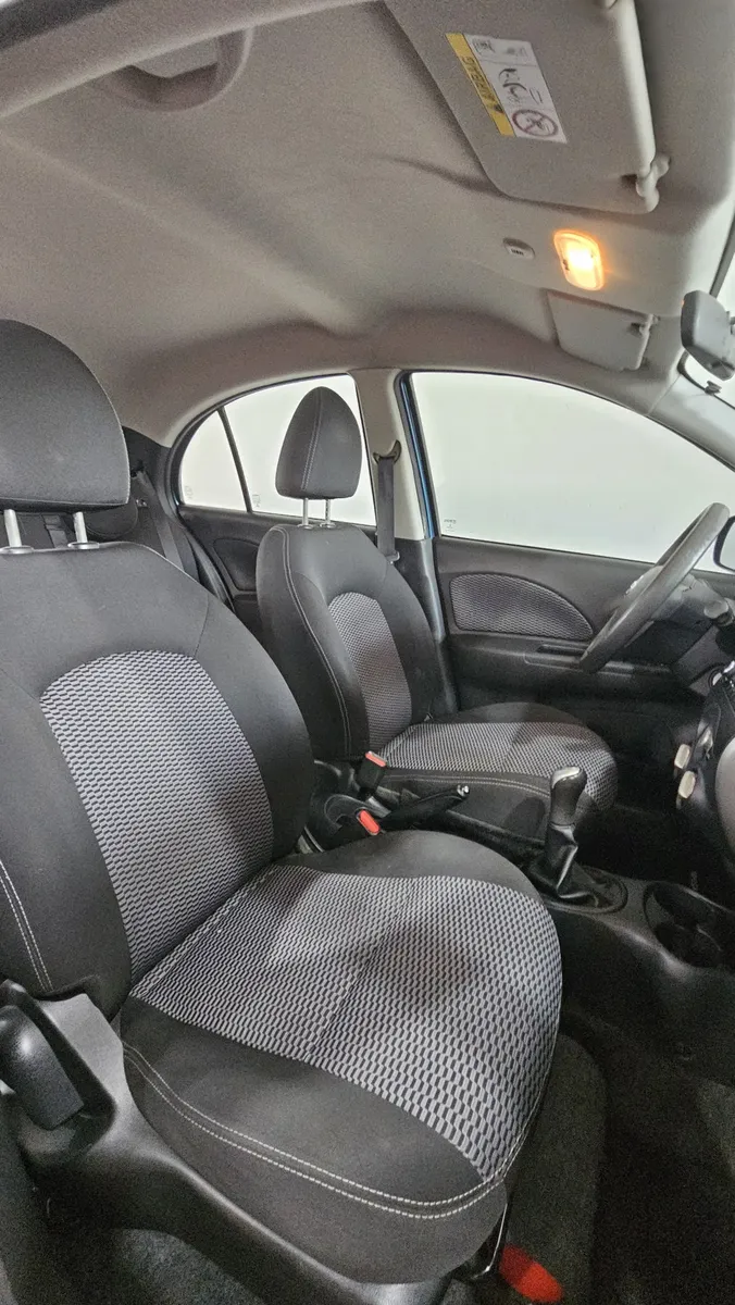 Nissan March 1.6 Sense 107cv548385352927815687