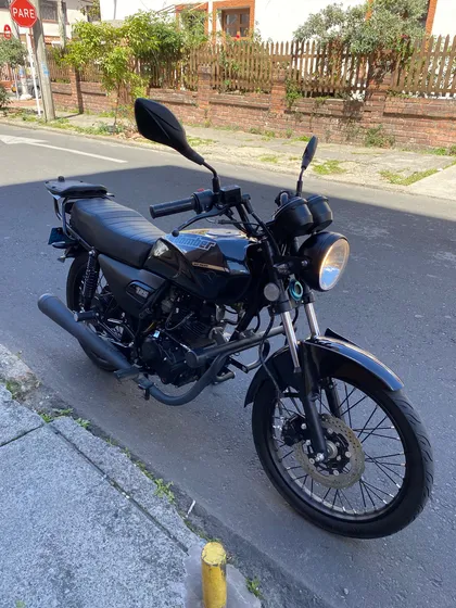 Victory Bomber 125 2024