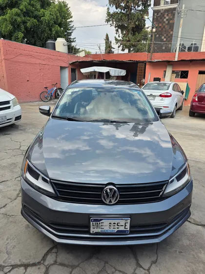 Volkswagen Jetta Live 2.0