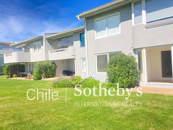 Departamento En Venta De 3 Dorm. En Santo Domingo