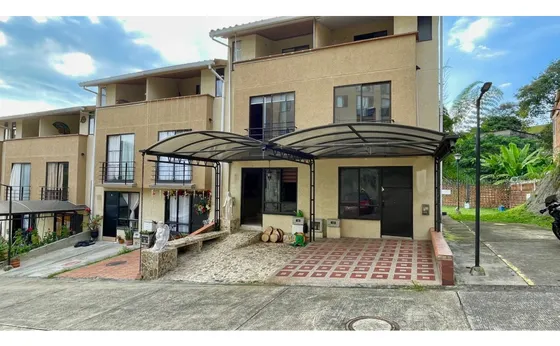 Venta De Hermosa Casa Sector Avenida 30 De Agosto Pereira