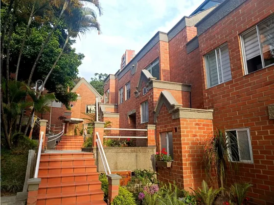 Hermosa Casa En Poblado La Frontera 