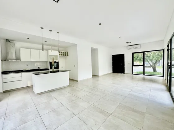 Casa En Venta Barrio Santa Juana Canning