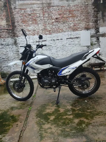 Motomel Skua 250