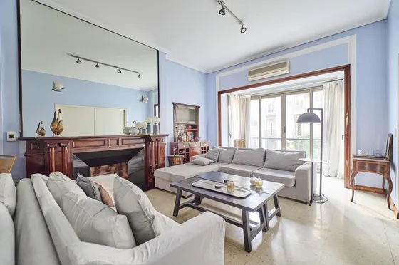 Venta Piso 5 Ambientes En El Centro De Recoleta